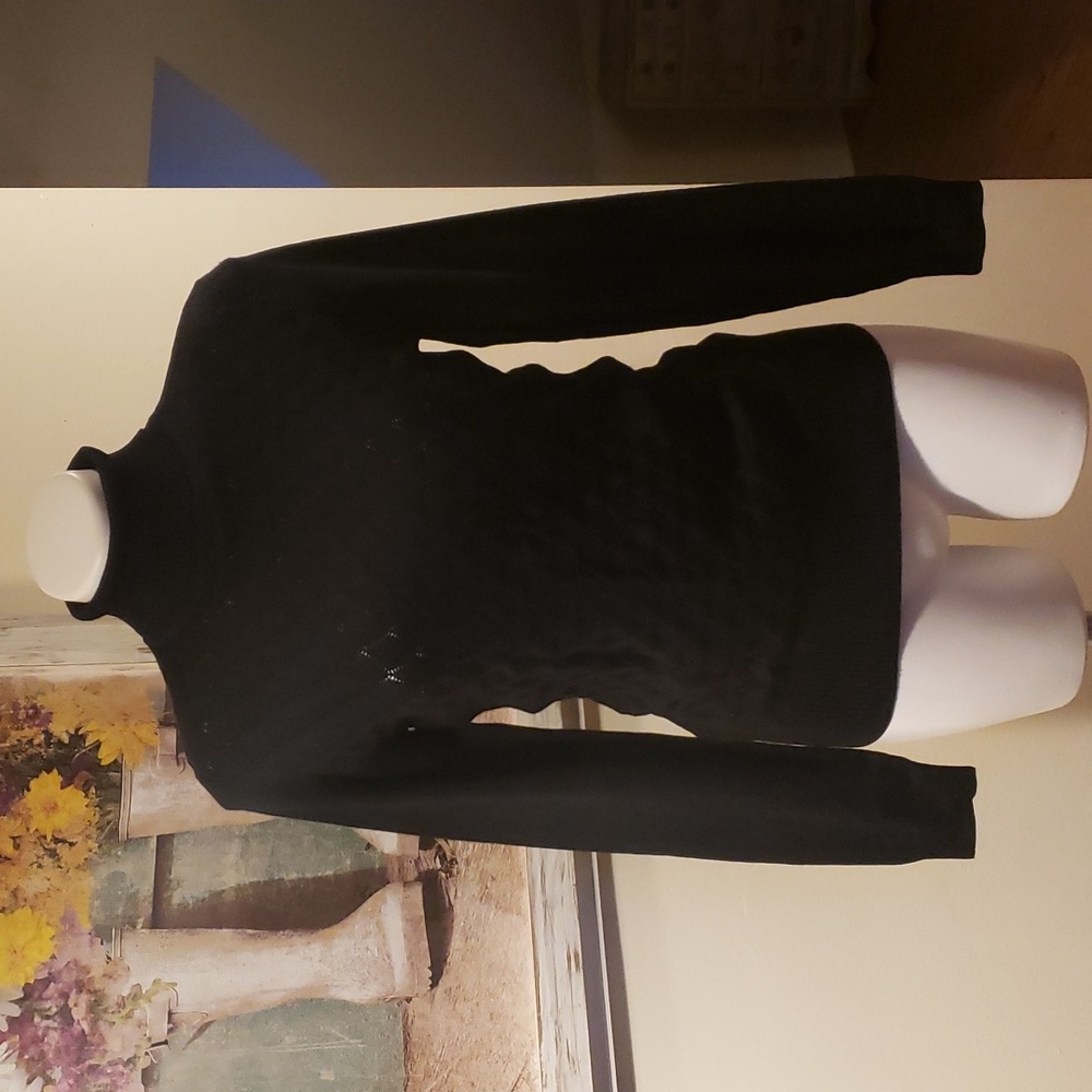 Melrose Chic Sweater